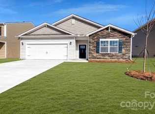 72 Lance Forest Rd, Fletcher, NC 28732