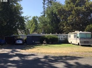 536 W College St, Athena, OR 97813