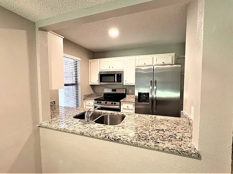 1327 High Ridge Dr #1 — Photo 3