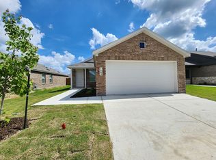 1043 Birkdale Dr, Ennis, TX 75119
