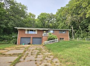 2288 Burlington Rd, Muscatine, IA 52761