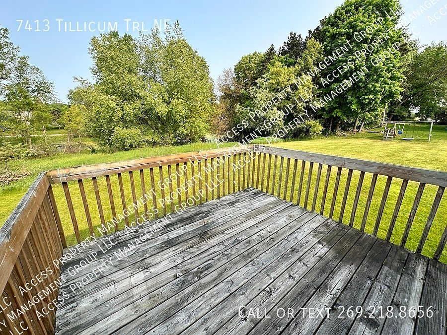 1st image of 7413 Tillicum Trl NE