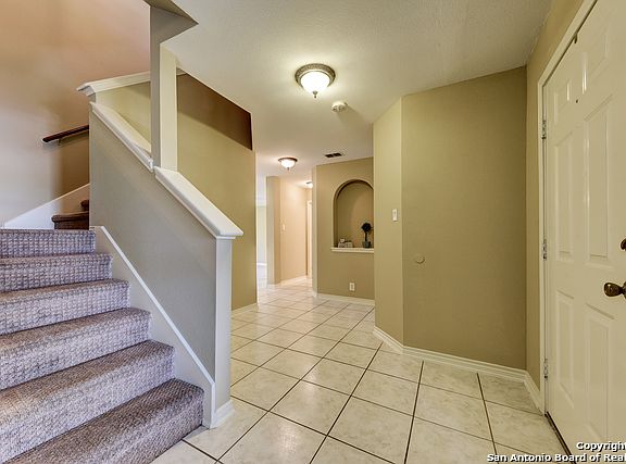 5th image of 3585 Peachtree Ln