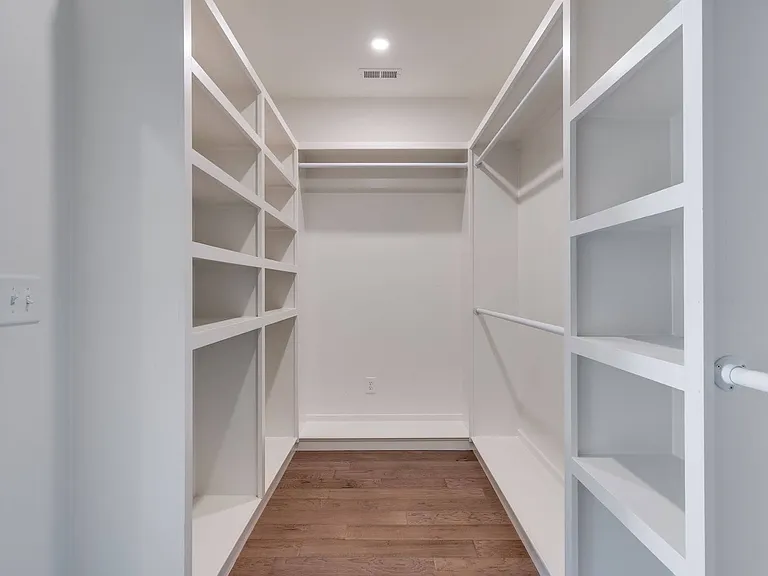 3011 Harlin Dr — Photo 30