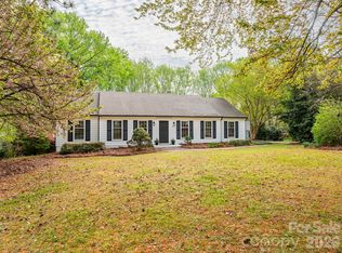 9012 Waggoneer Cir, Charlotte, NC 28270