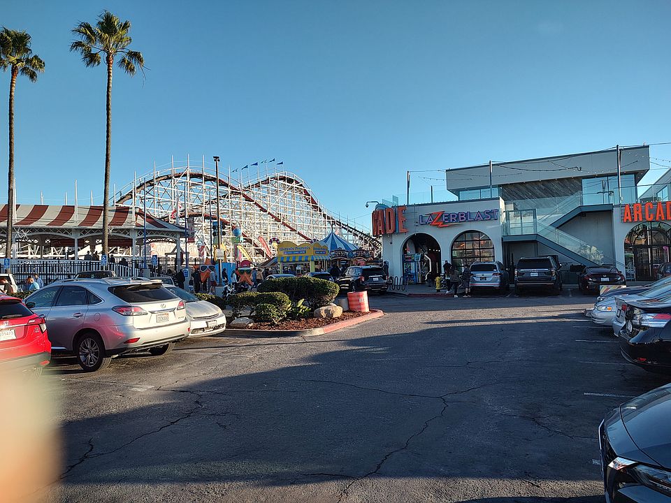 Belmont amusement park one block away. Rides restaurants fast food ice cream plunge pool
