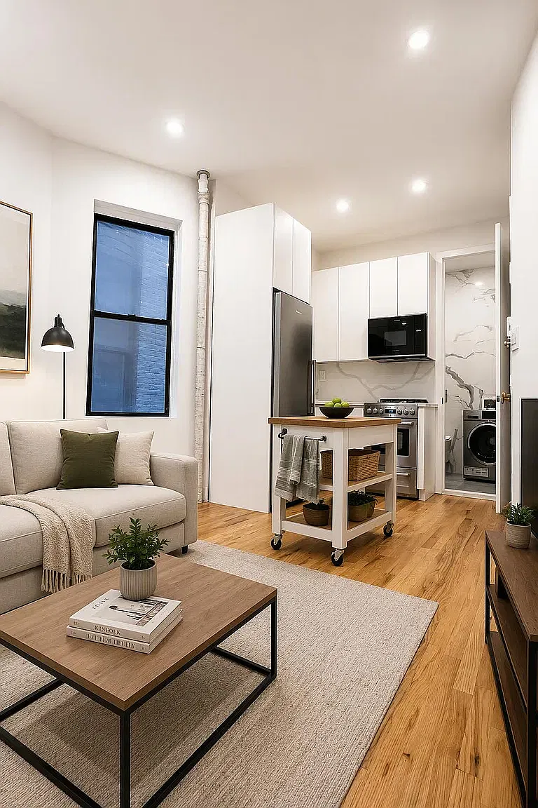 110 9th Avenue — Photo 3