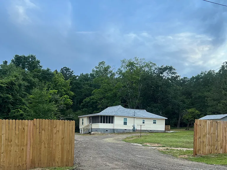 111 Mayfield Church Ln — Photo 3