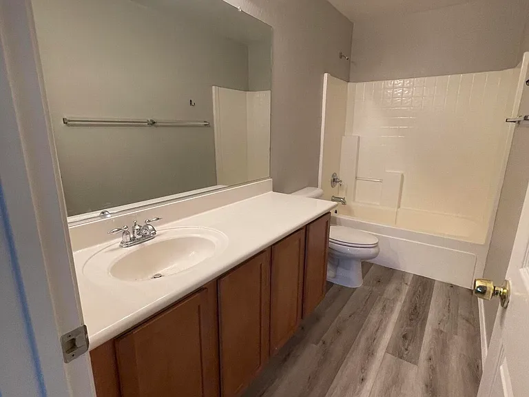 2218 N 93rd Ln — Photo 17