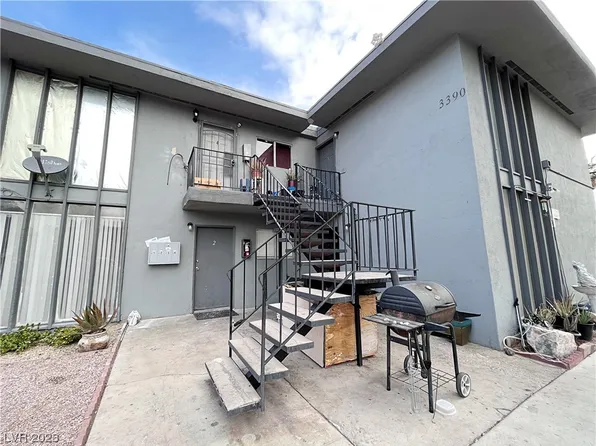 3390 Cambridge St #2, Las Vegas, NV 89169