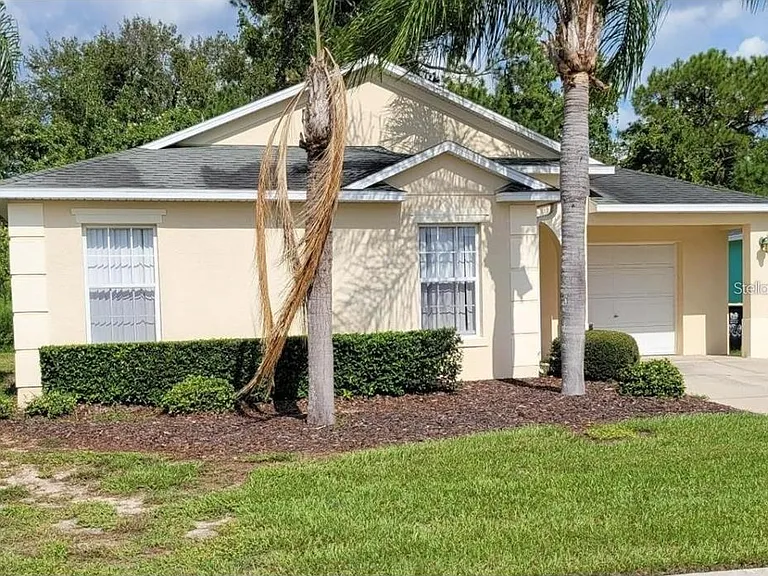 120 Reserve Dr — Photo 1