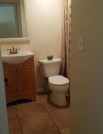 3rd image of 8410 SW 208th Ter