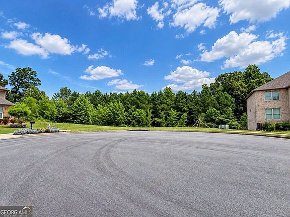 4th image of 3082 Madison Run Cv