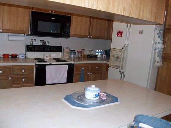 2nd image of 4130 Shefflera Dr