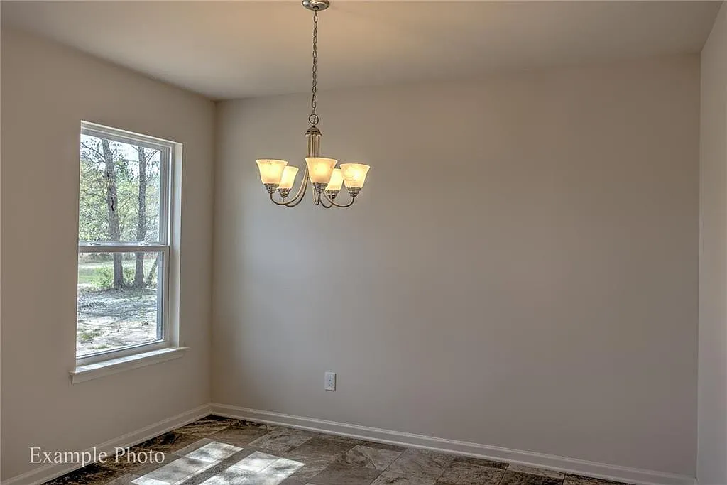 4 bed, 2.5 bath, 1850 sqft, $2,150 — Photo 3