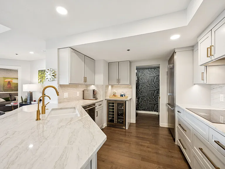5909 Luther Ln #2107 — Photo 12