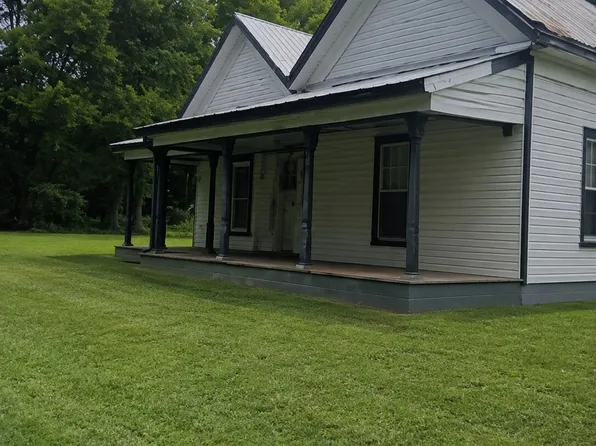 179 Sycamore St, Rockmart, GA 30153