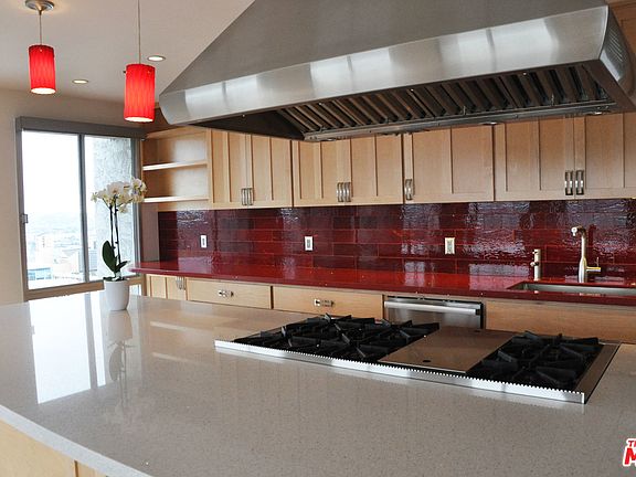 4th image of 800 W 1st St APT 2310