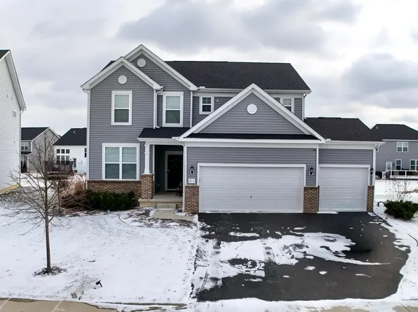 211 Leather Leaf Cir, Sunbury, OH 43074
