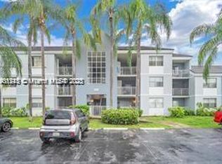 8670 SW 212th St APT 108, Cutler Bay, FL 33189