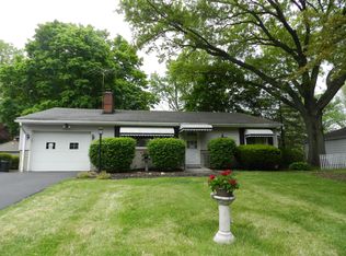 3064 Minerva Lake Rd, Columbus, OH 43231