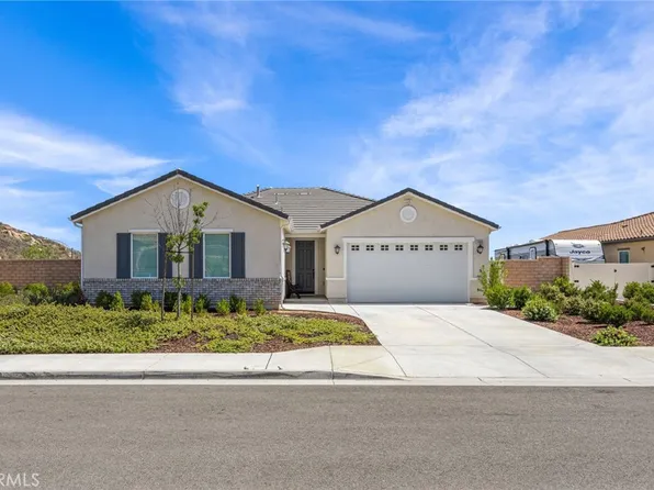 24909 Miners View Ln, Moreno Valley, CA 92557