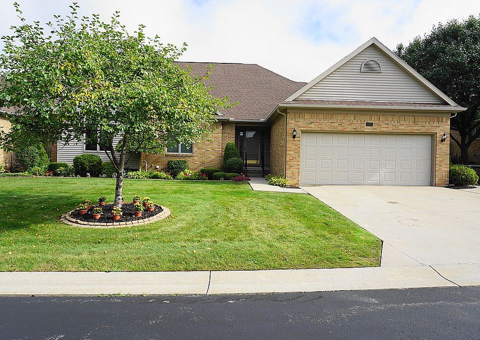 1st image of 1900 Fairway Glen Ln