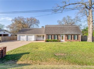 6501 Bolton Rd, Fort Smith, AR 72903