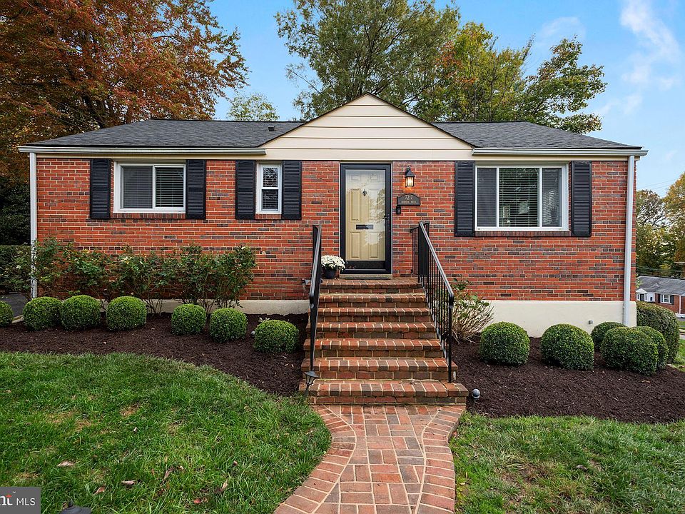 1st image of 7217 Deborah Dr