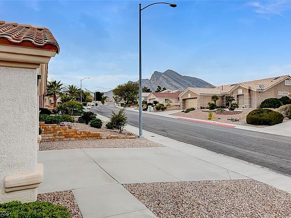 4th image of 10721 Clear Meadows Dr