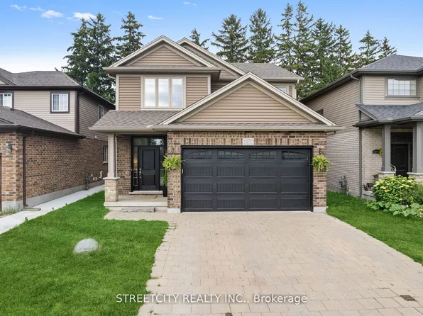 1271 Howlett Cir, London, ON N5X 0K5