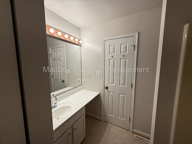 11185 Kensington Pl — Photo 38