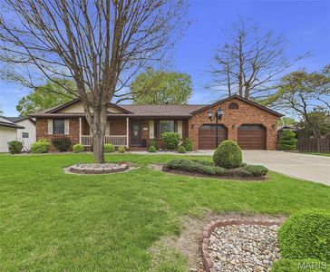 193 Meadow Dr, Bethalto, IL, 62010