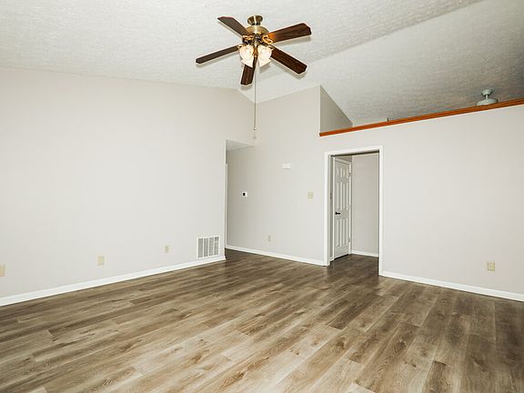 4th image of 6167 Connie Ct