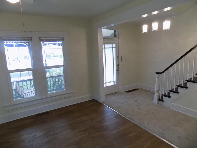 432 E Kiowa St — Photo 22
