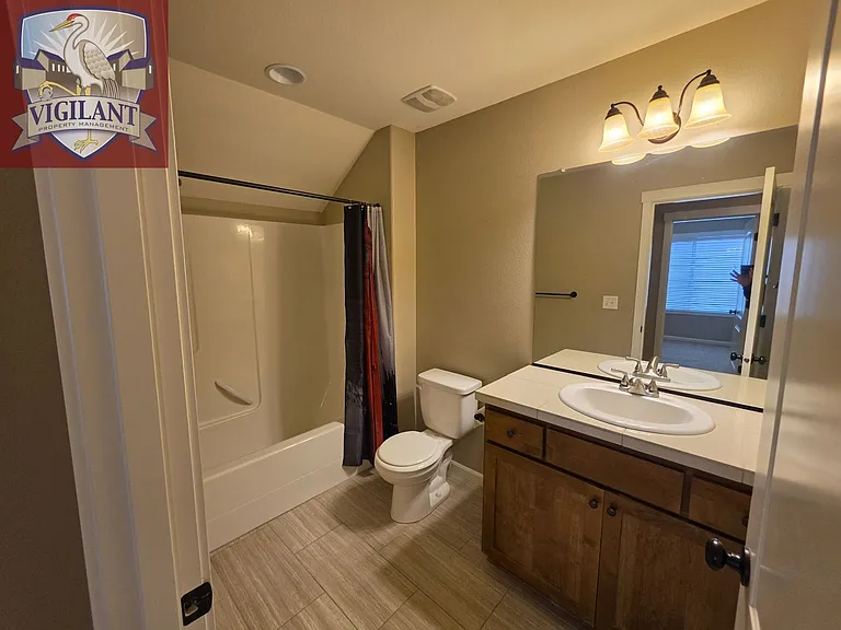 2605 NE 130th Ct — Photo 18