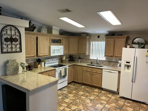 24300 Airport Rd #162, Punta Gorda, FL 33950
