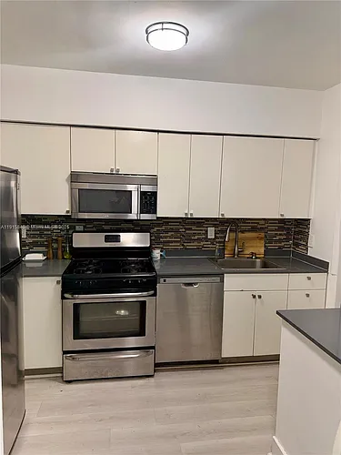 1198 Marseille Dr #4A Photo 1