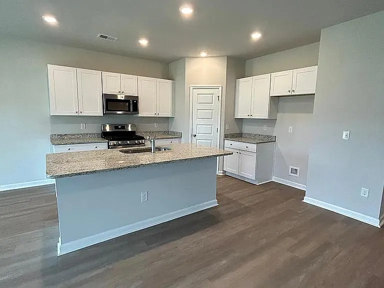 308 Bull Run Way — Photo 10