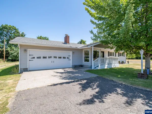 37289 James Pl, Lebanon, OR 97355