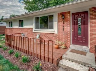 2339 Pontiac Trl, Ann Arbor, MI 48105