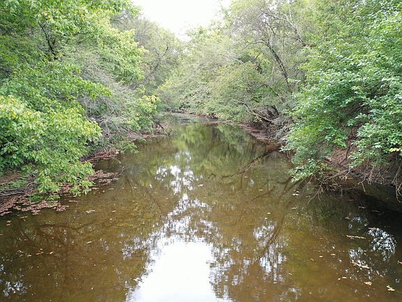 3rd image of 120 March Mill Rd