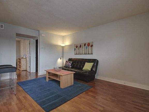 3rd image of 3815 Guadalupe St APT 303