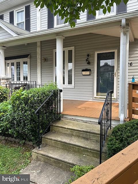 1st image of 1716 Orchard Ave