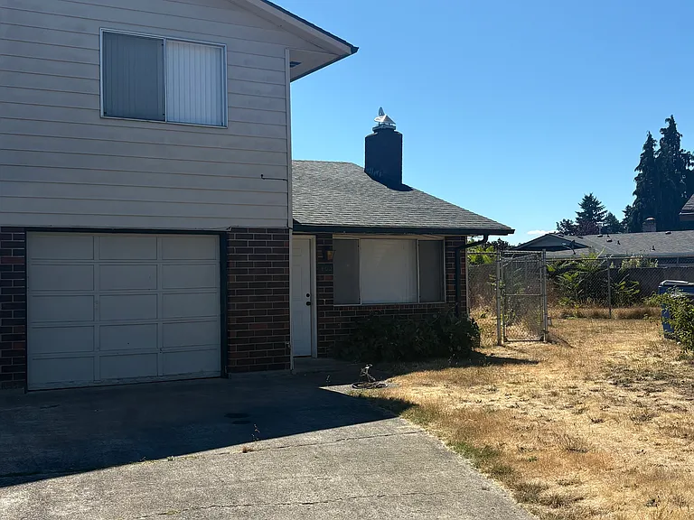 Front of duplex