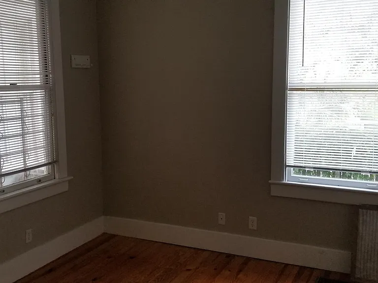 508 E Duffy St #B — Photo 17
