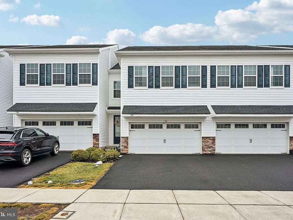 1st image of 134 Knock Hill Dr