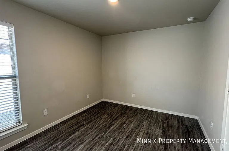 8920 20th St — Photo 13