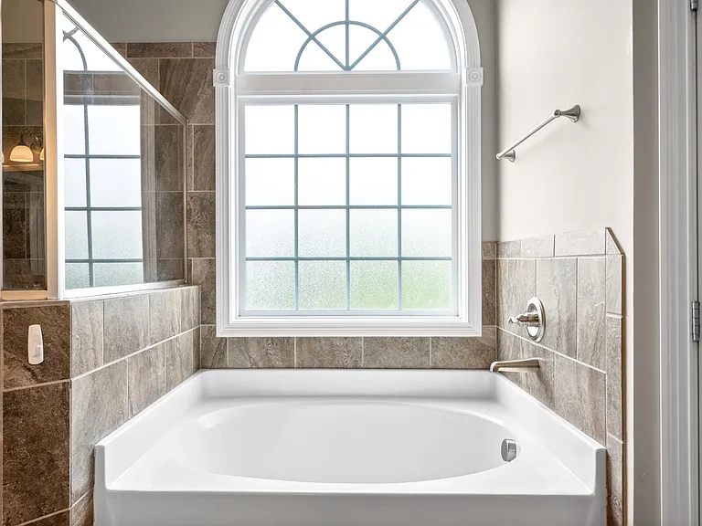 2831 Chatfield Dr — Photo 18