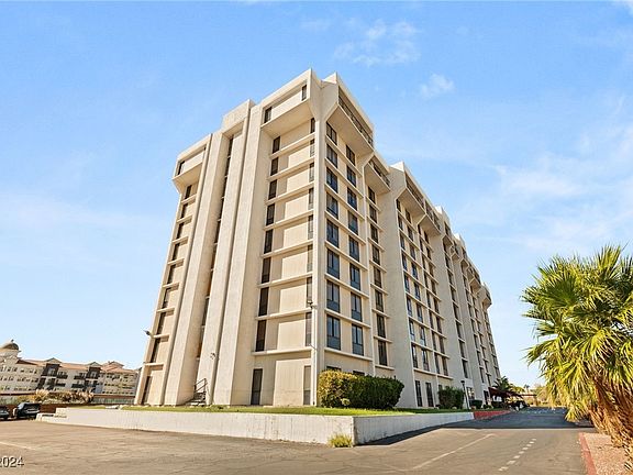 3rd image of 3930 University Center Dr #403